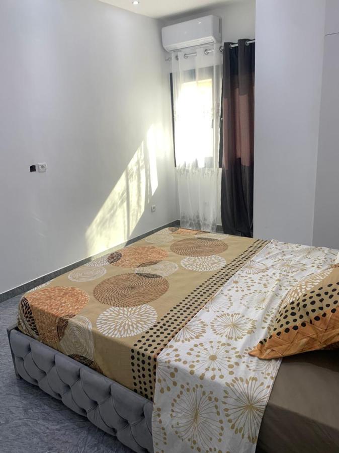 De Luxe Meublé à Louer - Près Des Almadies 3 Ch/ 3 Sdb Dakar